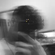 `d e z z y
