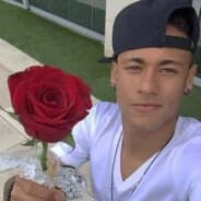 neymar romantico