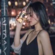 HELLO I AM THAI TU
