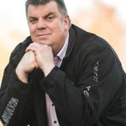 nikolas