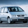 VW_Sharan_Peek