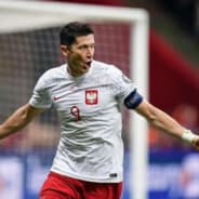 ROBERTLEWANDOWSKIPEEEK