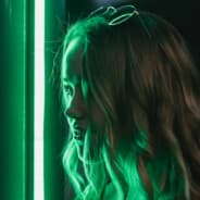 Green^