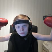 zqK