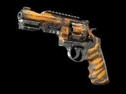 StatTrak™ R8 Revolver | Skull Crusher (Battle-Scarred)