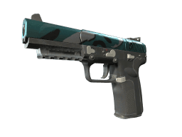 Five-SeveN | Fowl Play (Field-Tested)