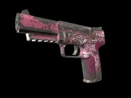 Five-SeveN | Fraise Crane (Battle-Scarred)