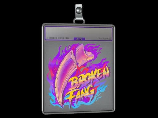 Sticker Slab | Broken Fang (Holo)